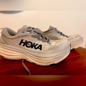 Hoka Bondi 8 Running Shoes